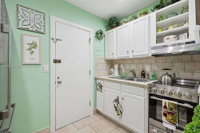 6260 NE 18th Ave 823, Fort Lauderdale, FL 33334