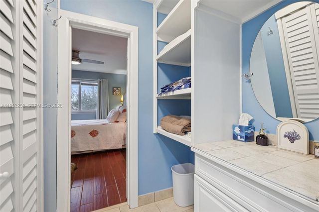 6260 NE 18th Ave 823, Fort Lauderdale, FL 33334