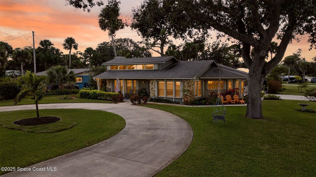 1100 S Riverside Drive, Edgewater, FL 32132