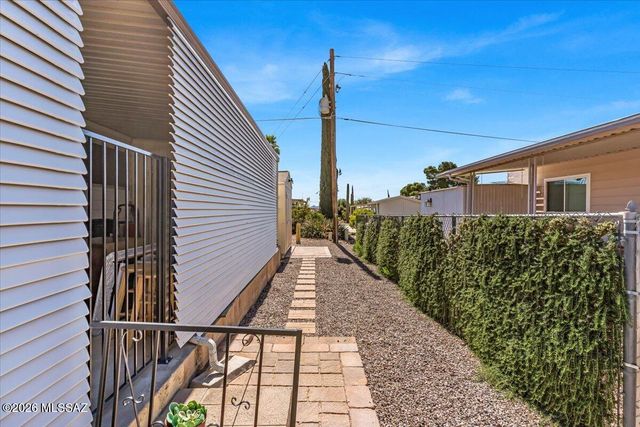 5451 W Bar S Street, Tucson, AZ 85713