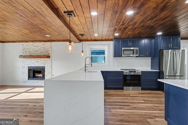 233 Bradshaw Road, Hiawassee, GA 30546