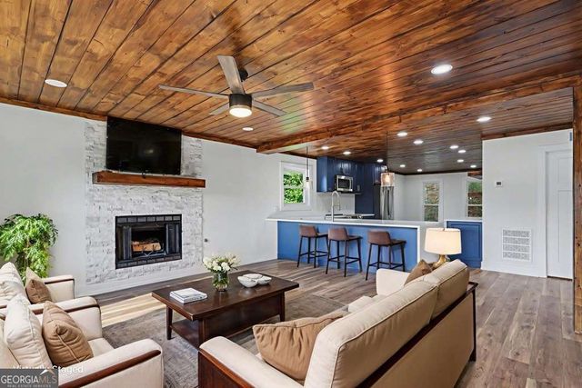 233 Bradshaw Road, Hiawassee, GA 30546