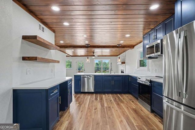 233 Bradshaw Road, Hiawassee, GA 30546