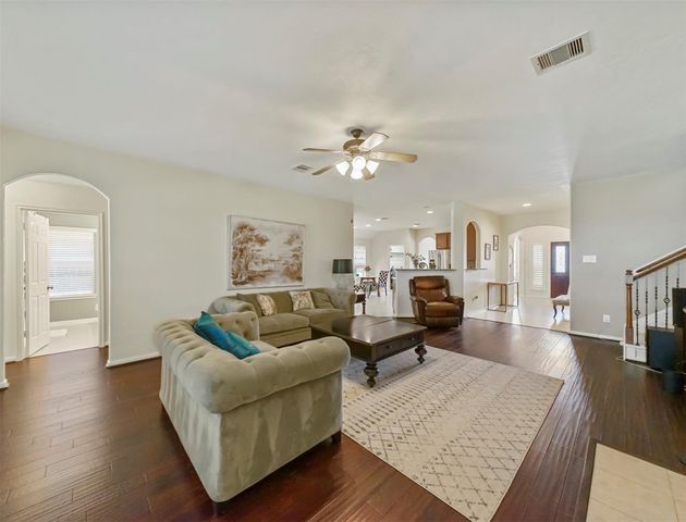 8214 Garrison Point Drive, Houston, TX 77040