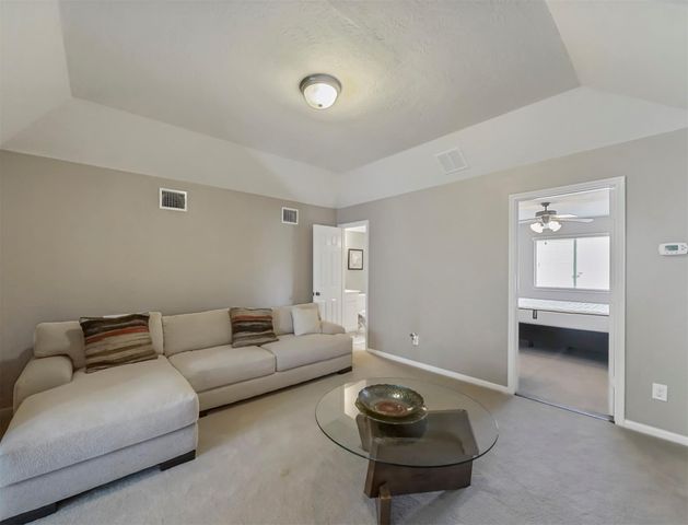 8214 Garrison Point Drive, Houston, TX 77040