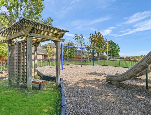 8214 Garrison Point Drive, Houston, TX 77040
