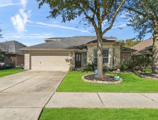 8214 Garrison Point Drive, Houston, TX 77040