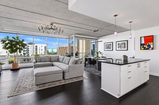 45 University Avenue SE 403, Minneapolis, MN 55414