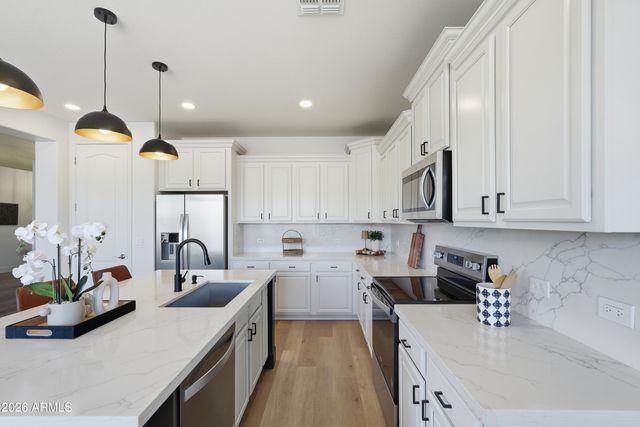 26919 N GIDIYUP Trail, Phoenix, AZ 85085