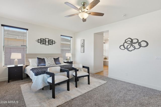 26919 N GIDIYUP Trail, Phoenix, AZ 85085