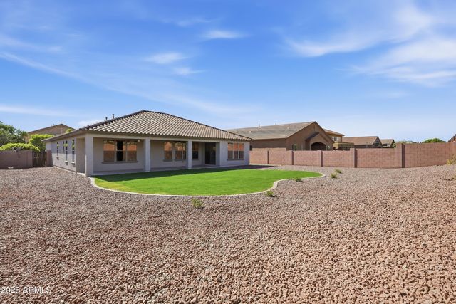 26919 N GIDIYUP Trail, Phoenix, AZ 85085