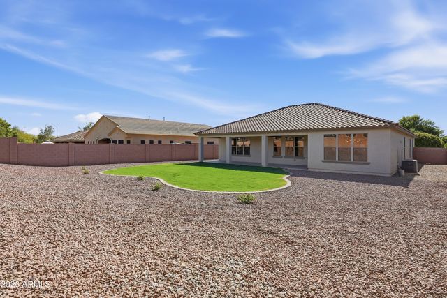 26919 N GIDIYUP Trail, Phoenix, AZ 85085
