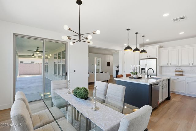 26919 N GIDIYUP Trail, Phoenix, AZ 85085