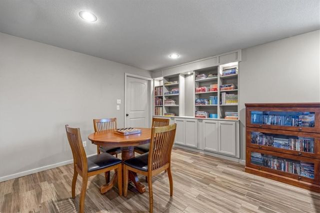 1404 SW 41st Circle, Lee's Summit, MO 64082