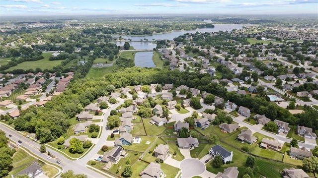 1404 SW 41st Circle, Lee's Summit, MO 64082