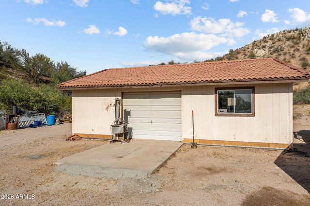 550 E BASS Road, Wickenburg, AZ 85390