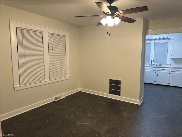 818 W Lebanon Street, Mount Airy, NC 27030