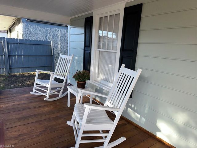 818 W Lebanon Street, Mount Airy, NC 27030