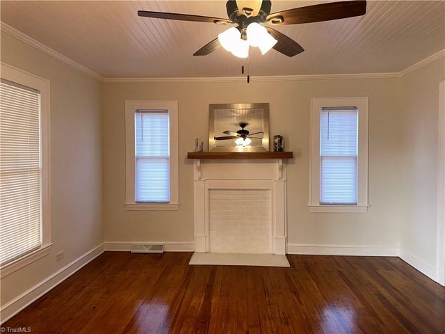 818 W Lebanon Street, Mount Airy, NC 27030