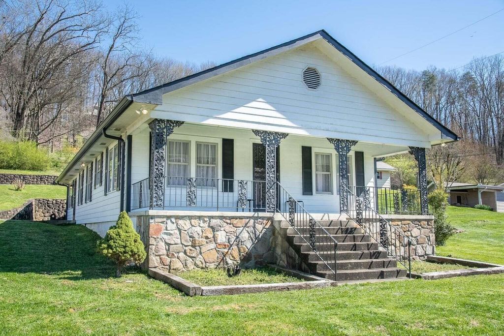 4506 Mccahill Road, Chattanooga, TN 37415