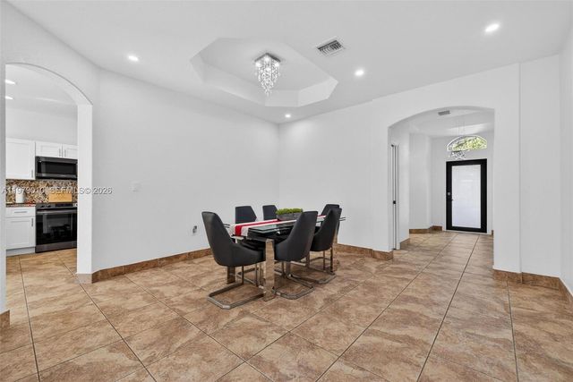 21143 SW 92nd Pl, Cutler Bay, FL 33189