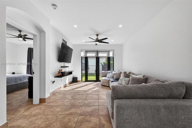 21143 SW 92nd Pl, Cutler Bay, FL 33189