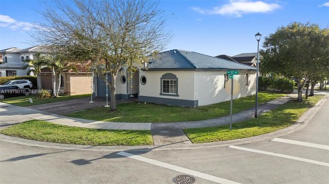 21143 SW 92nd Pl, Cutler Bay, FL 33189