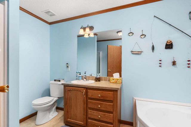249 Berry Drive, Wisconsin Dells, WI 53965