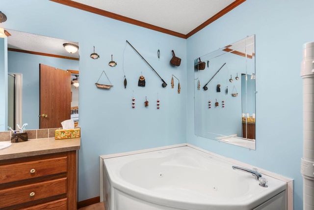 249 Berry Drive, Wisconsin Dells, WI 53965