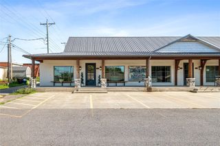 113 E Broadway, Blanchard, OK 73010