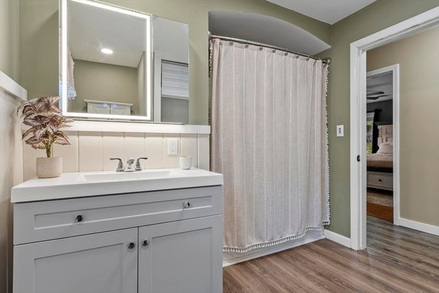 149 North St, East Brookfield, MA 01515