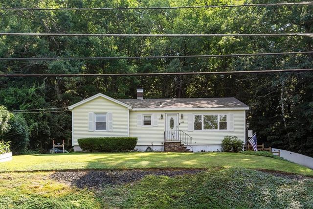 149 North St, East Brookfield, MA 01515