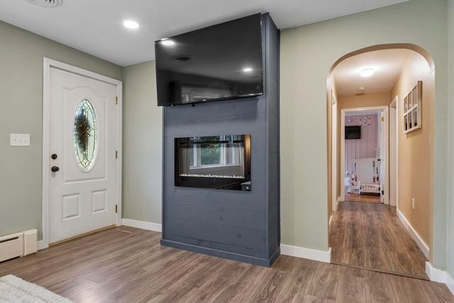 149 North St, East Brookfield, MA 01515