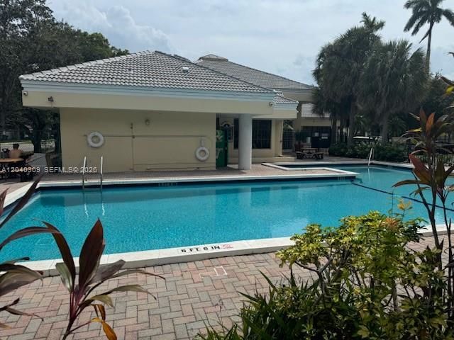 2445 SW 18th Terrace 105, Fort Lauderdale, FL 33315