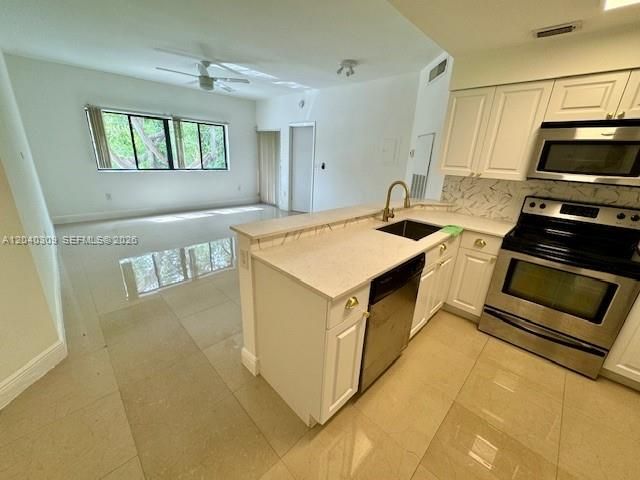 2445 SW 18th Terrace 105, Fort Lauderdale, FL 33315
