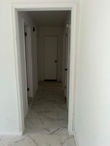 1918 Hampton Street, Houston, TX 77088