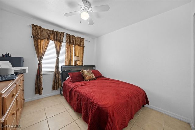 3245 43rd AVE NE, Naples, FL 34120