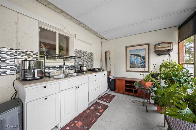 3245 43rd AVE NE, Naples, FL 34120