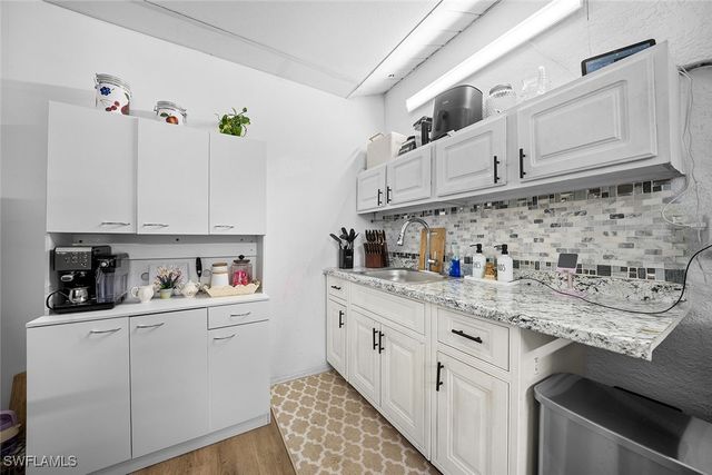 3245 43rd AVE NE, Naples, FL 34120