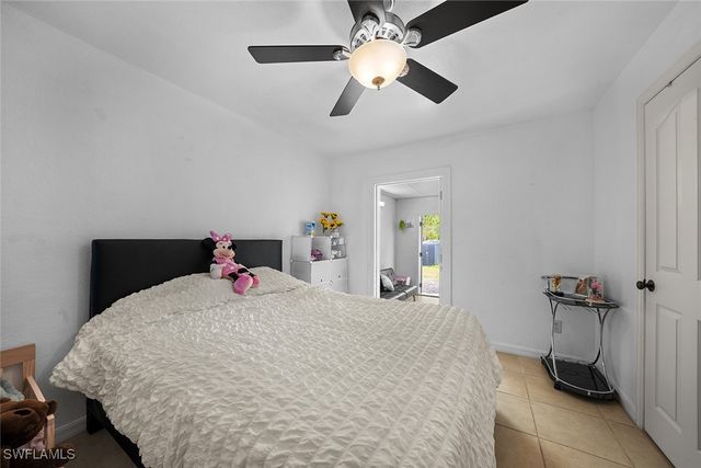 3245 43rd AVE NE, Naples, FL 34120