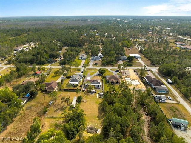 3245 43rd AVE NE, Naples, FL 34120