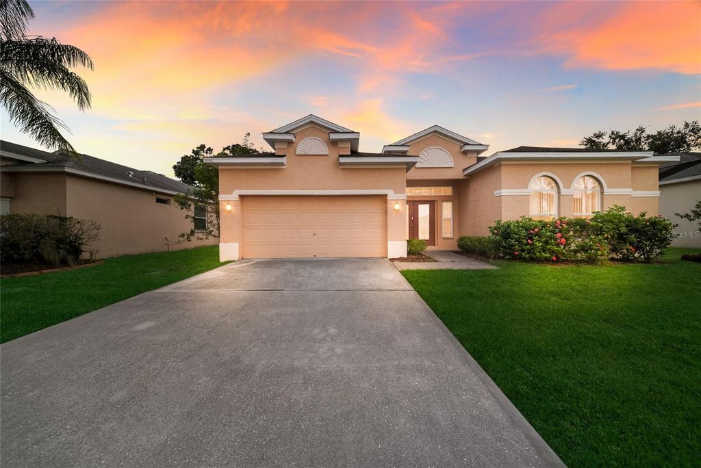 230 41ST STREET NE, BRADENTON, FL 34208 — photo 2