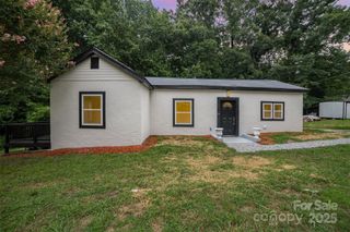 1104 Hardin Road, Dallas, NC 28034