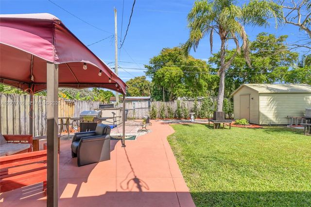 921 N 31st Court, Hollywood, FL 33021