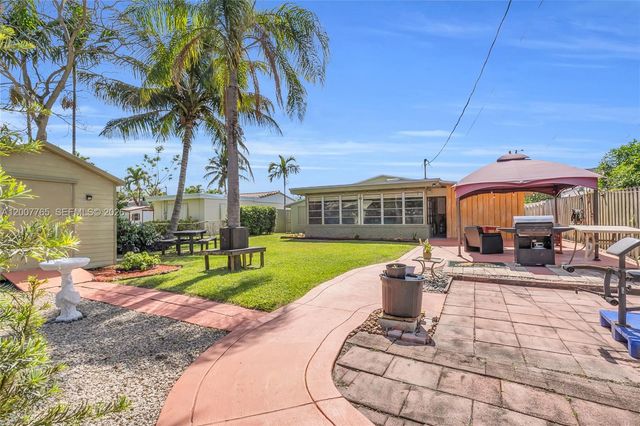 921 N 31st Court, Hollywood, FL 33021