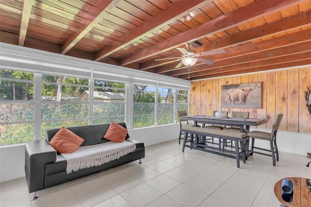 921 N 31st Court, Hollywood, FL 33021