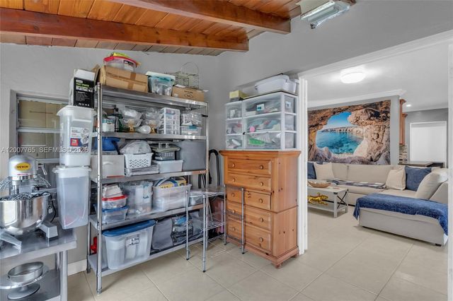 921 N 31st Court, Hollywood, FL 33021