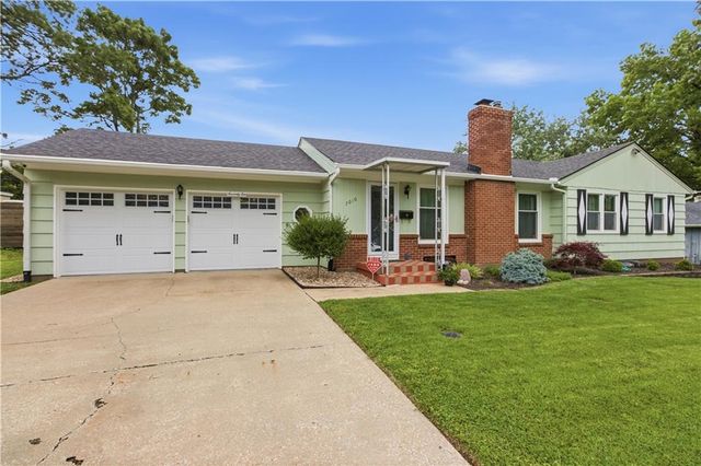 7010 W 65th Terrace, Overland Park, KS 66202