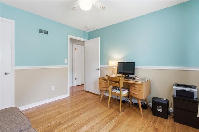 7010 W 65th Terrace, Overland Park, KS 66202