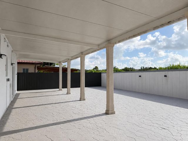 1361 NE 42nd Avenue, Homestead, FL 33033